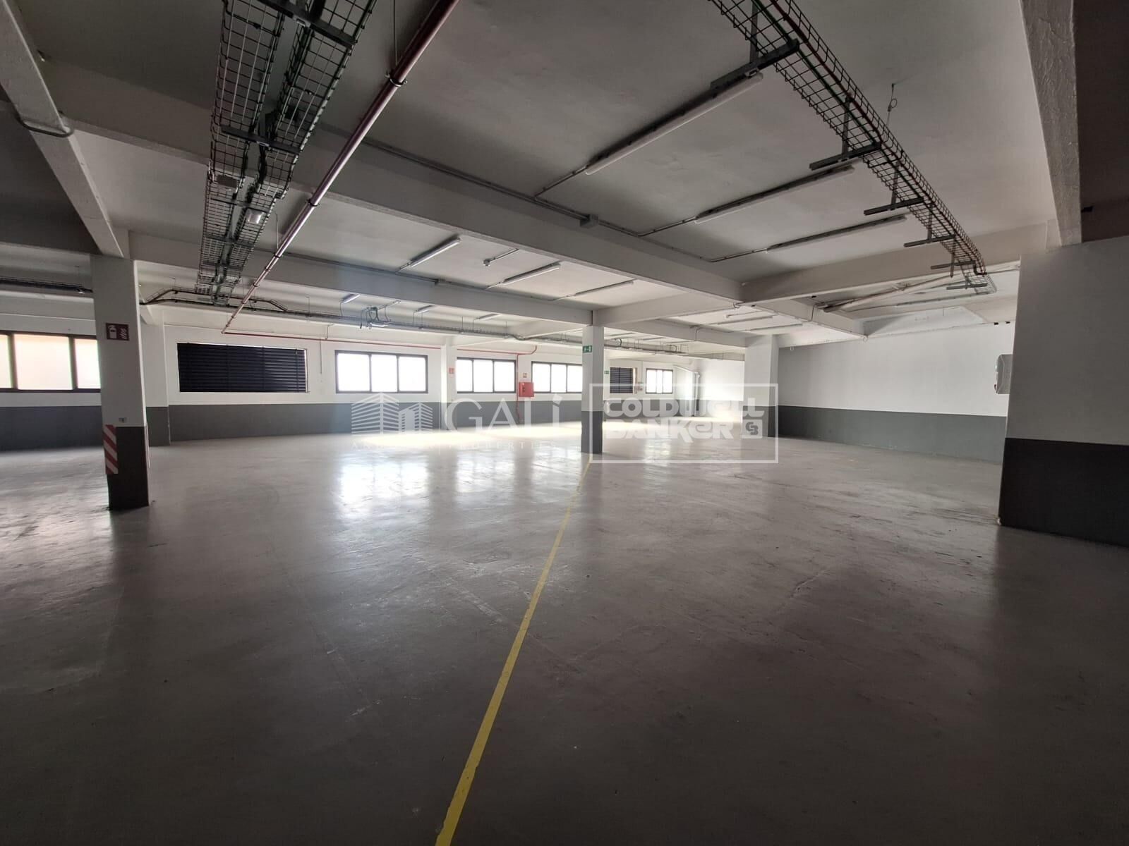 Commercial property in Principado De Andorra (Ninguna Poblacion Tiene C.P.), Lleida, Spain 7623 sq.m. No. 160510