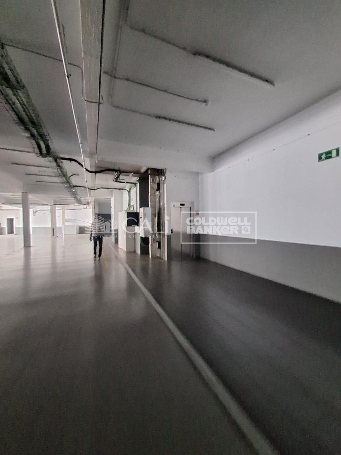 Commercial property in Principado De Andorra (Ninguna Poblacion Tiene C.P.), Lleida, Spain 7623 sq.m. No. 160510