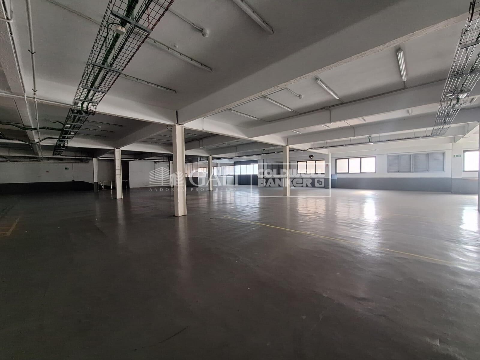 Commercial property in Principado De Andorra (Ninguna Poblacion Tiene C.P.), Lleida, Spain 7623 sq.m. No. 160510