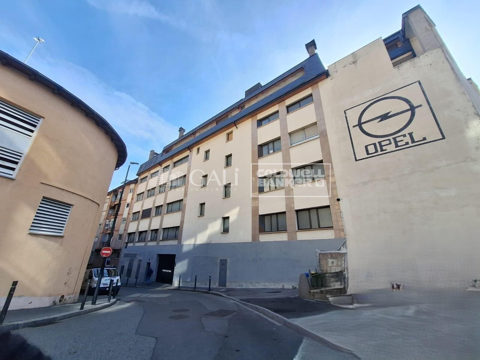 Commercial property in Principado De Andorra (Ninguna Poblacion Tiene C.P.), Lleida, Spain 7623 sq.m. No. 160510