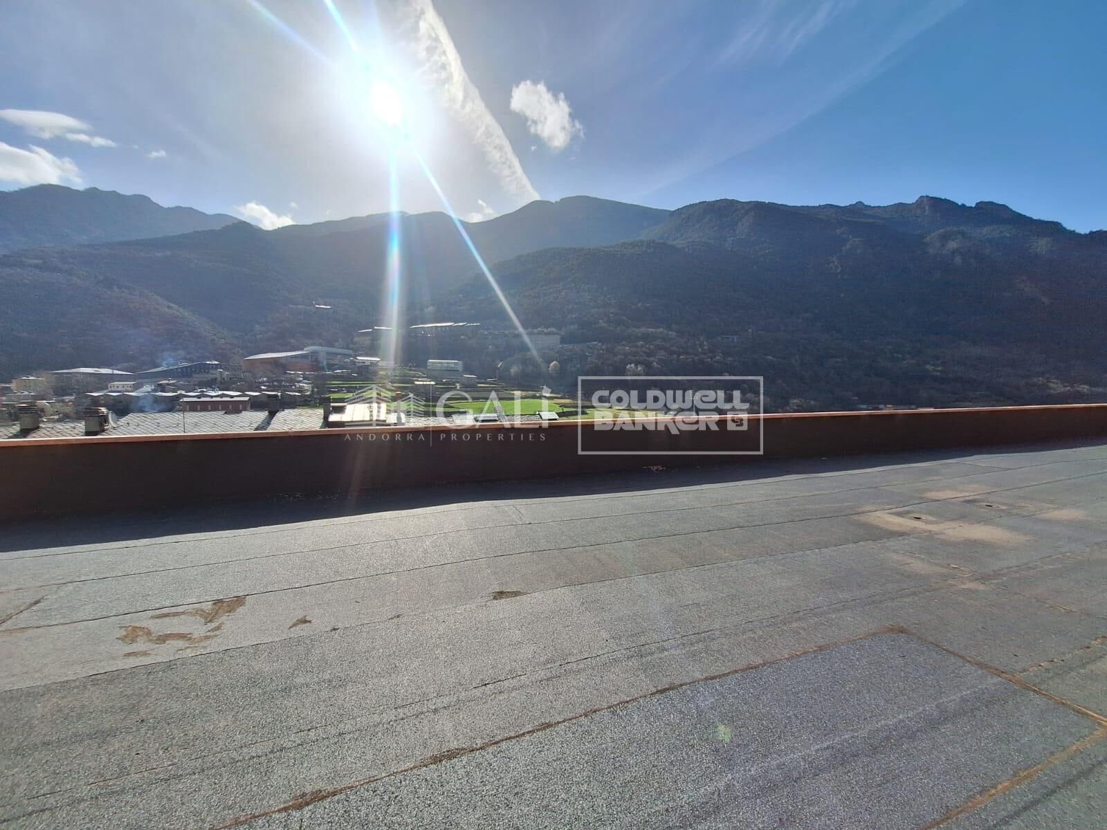 Commercial property in Principado De Andorra (Ninguna Poblacion Tiene C.P.), Lleida, Spain 7623 sq.m. No. 160510