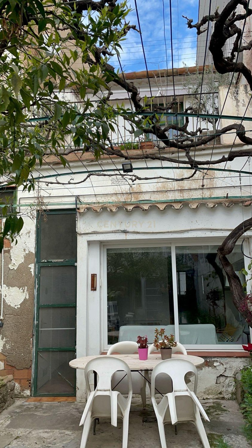 House in Sant Feliu de Llobregat, Barcelona, Spanien 4 Schlafzimmer, 200 m2 Nr. 167124