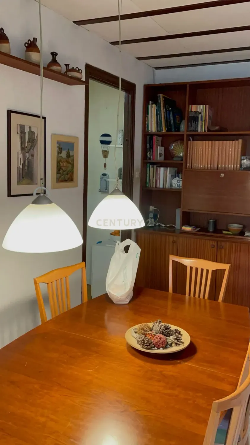 House in Sant Feliu de Llobregat, Barcelona, Spanien 4 Schlafzimmer, 200 m2 Nr. 167124