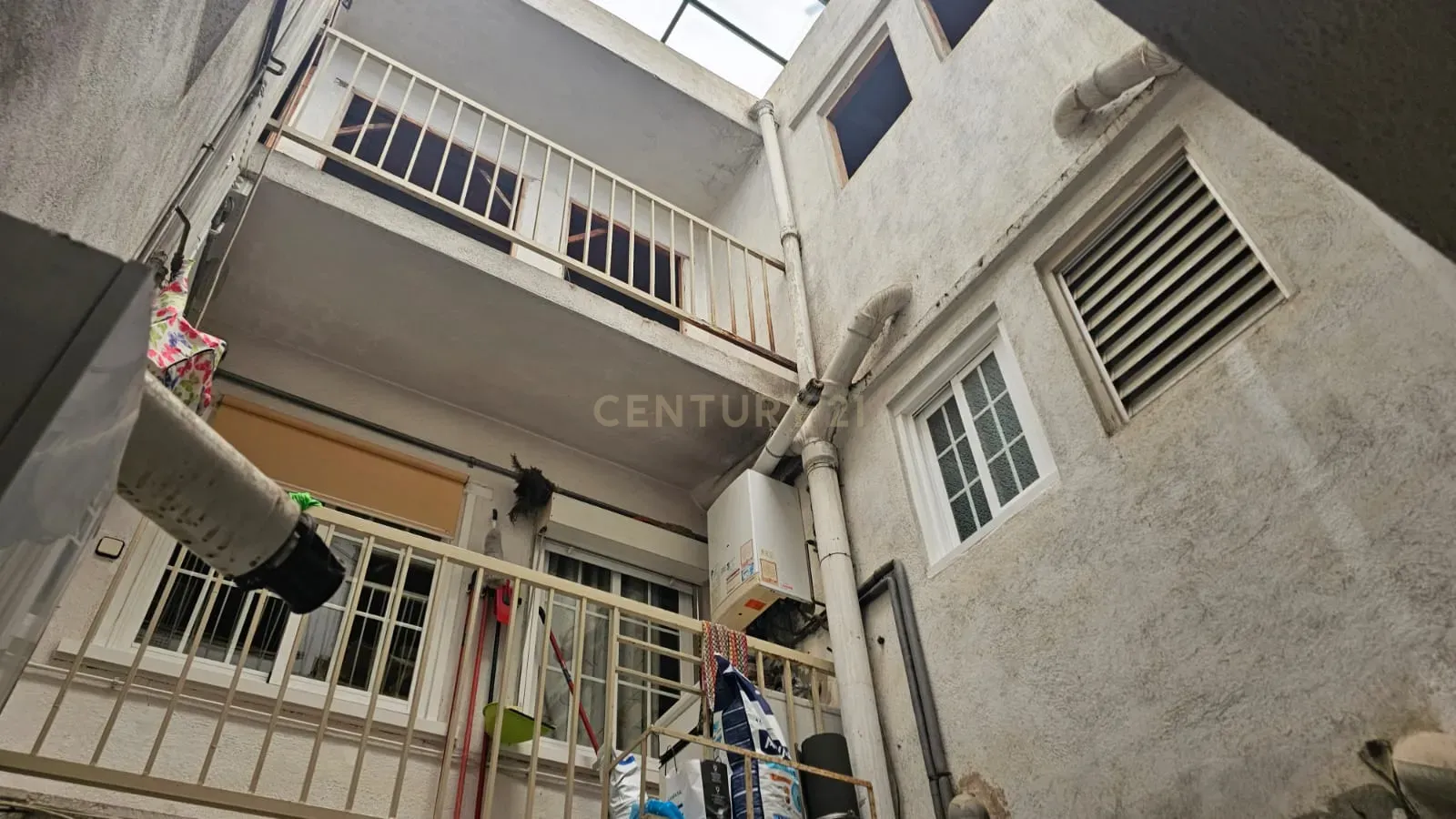 Commercial property in Polinya, Barcelona, Spain 1050 sq.m. No. 167120
