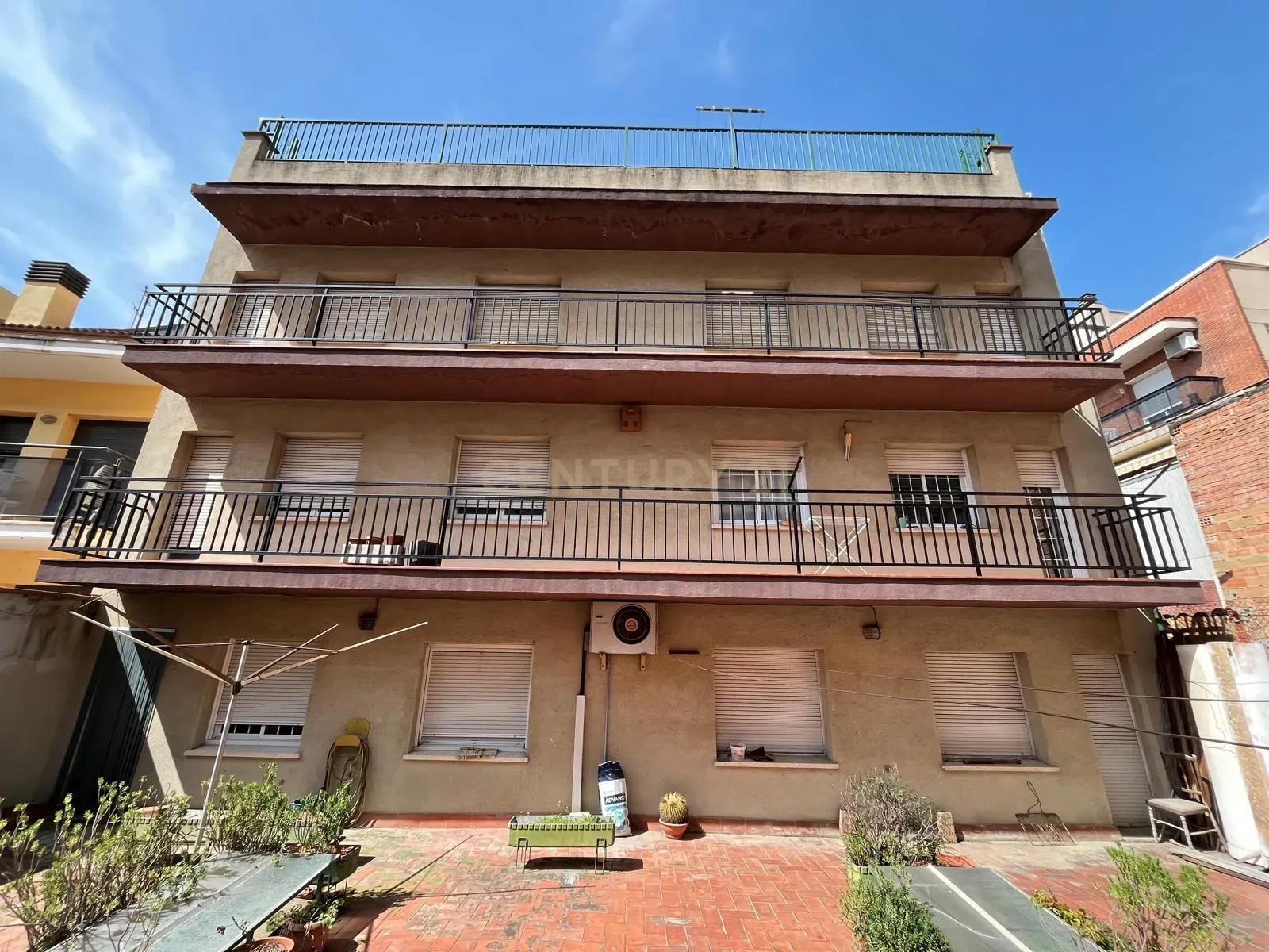 Commercial property in Polinya, Barcelona, Spain 1050 sq.m. No. 167120
