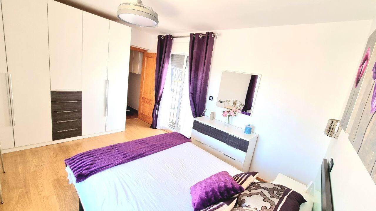 Huvila Los Balcones, Alicante, Espanja 6 makuuhuonetta, 150 m2 No. 195964