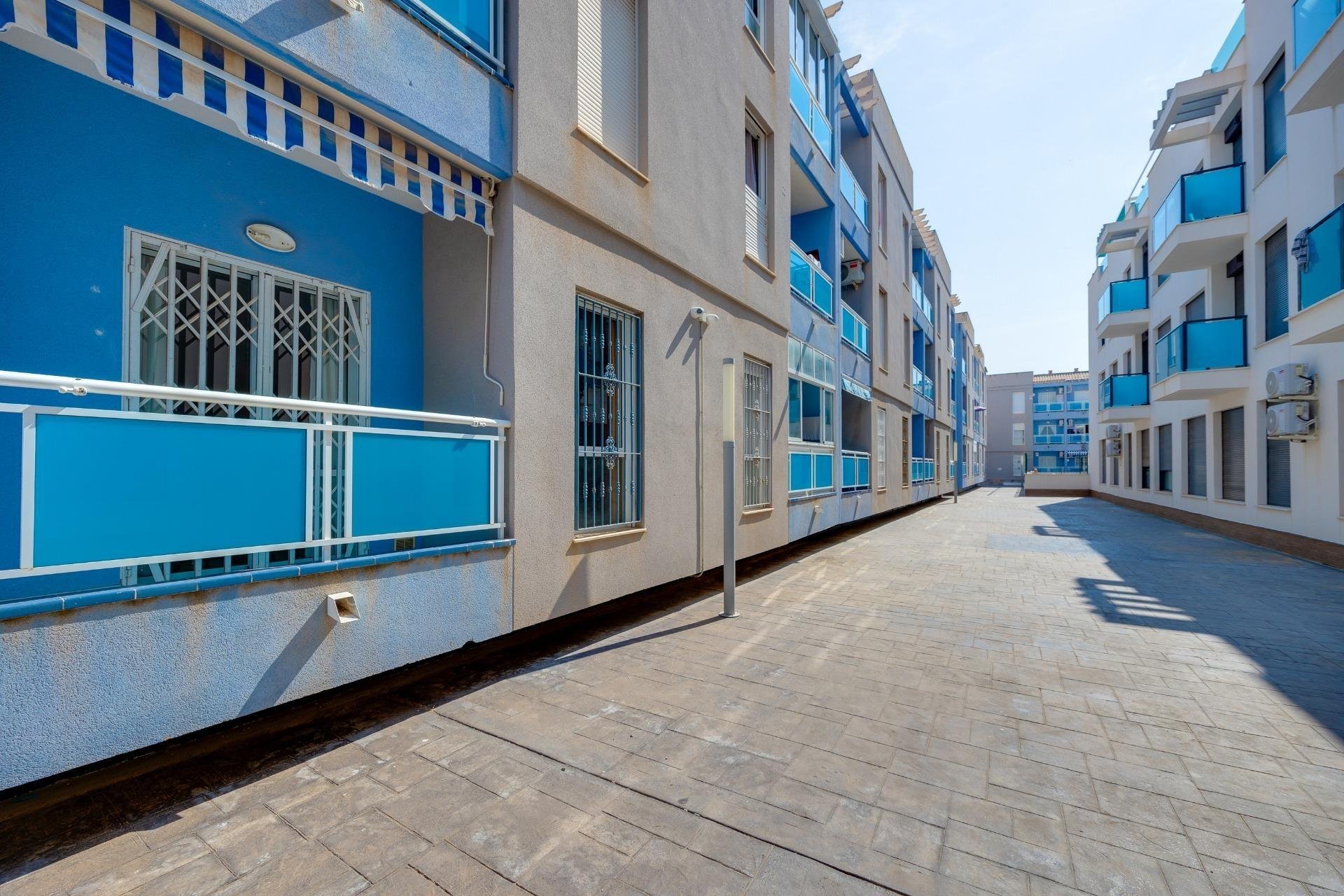 Dzīvoklis Torrevieja, Alicante, Spānijā 2 istabas, 65 m2 Nr. 195966