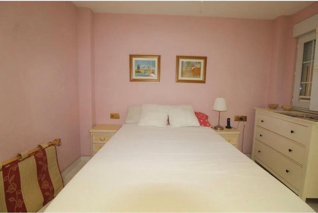 Apartamento en Torrevieja, Alicante, España 2 dormitorios, 90 m2 No. 195965