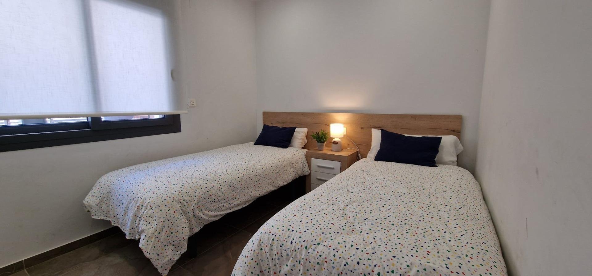 Huoneisto Torrevieja, Alicante, Espanja 2 makuuhuonetta, 86 m2 No. 195962