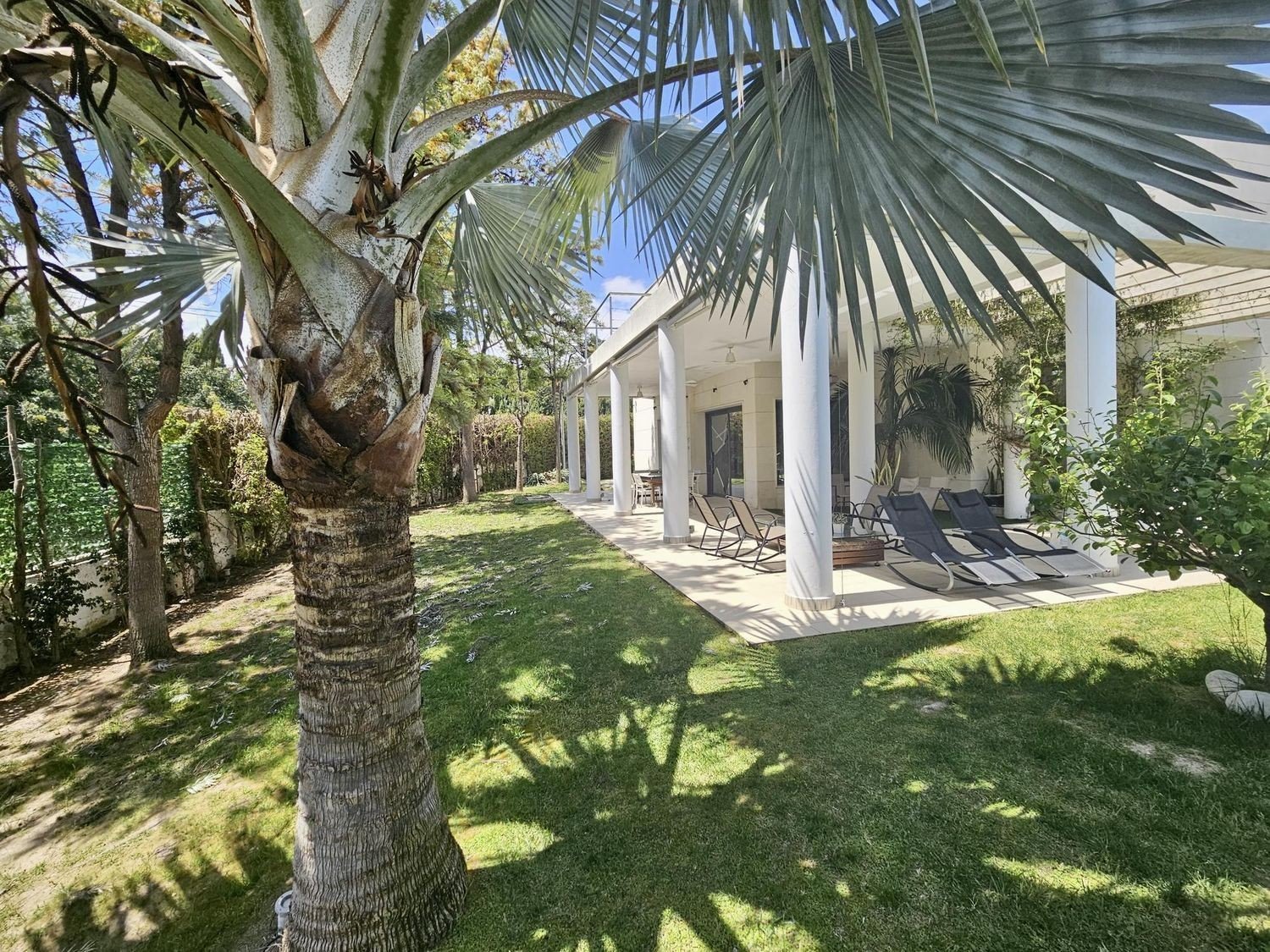 Villa in Alicante, Spain 5 bedrooms, 700 sq.m. No. 181184