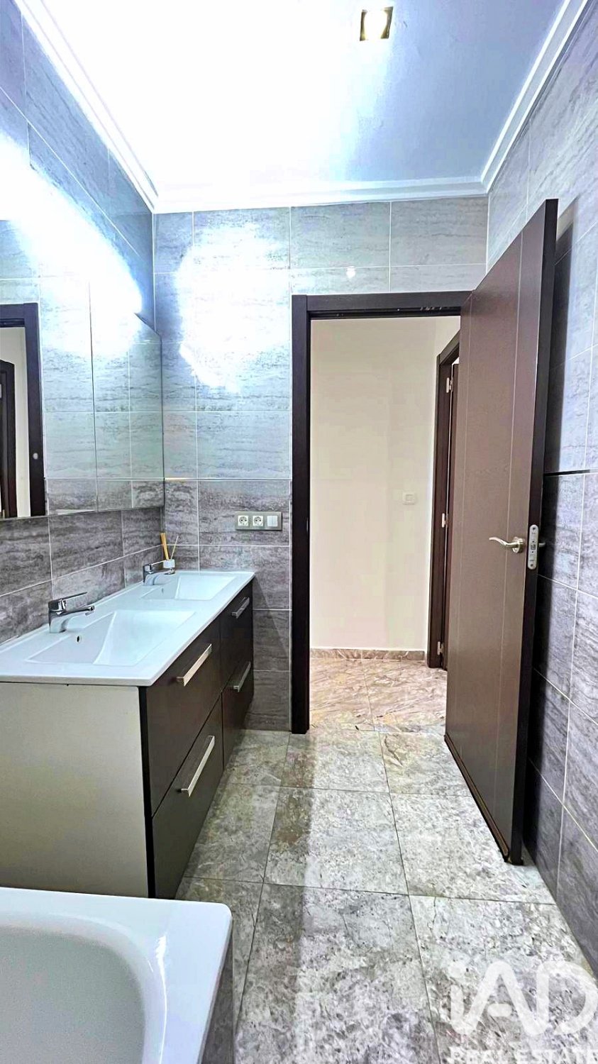 Apartamento en Alicante, España 3 dormitorios, 94 m2 No. 184631