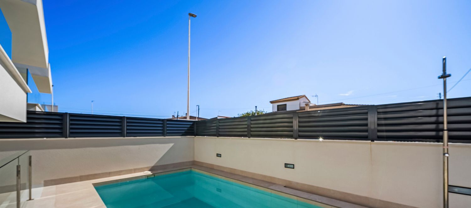 Villa Torrevieja, Alicante, Spānijā 4 istabas, 156 m2 Nr. 180231