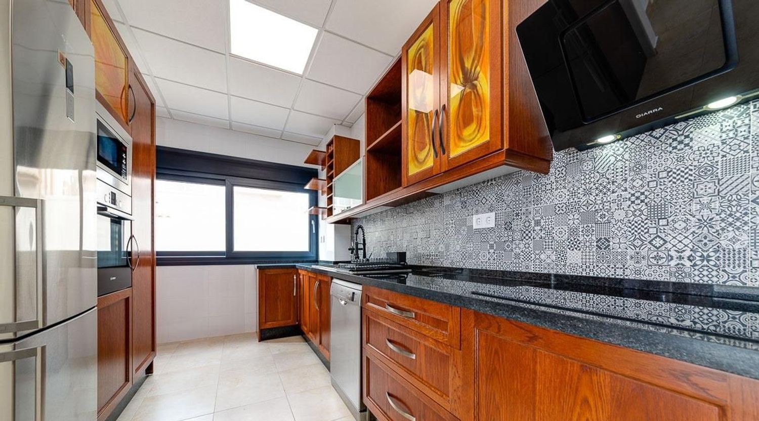 Huvila Torrevieja, Alicante, Espanja 4 makuuhuonetta, 210 m2 No. 180232