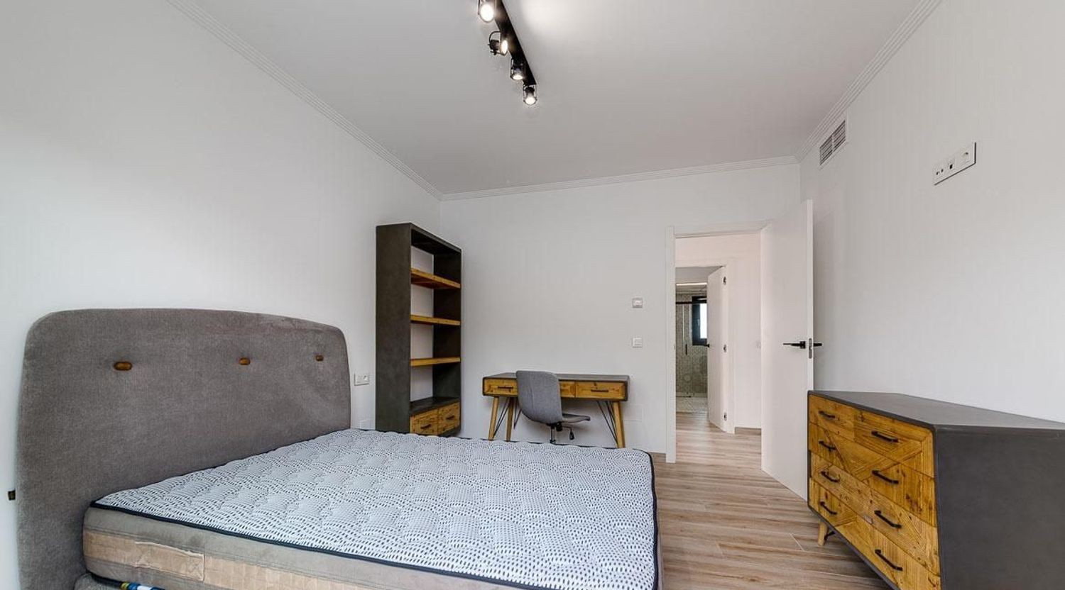 Huvila Torrevieja, Alicante, Espanja 4 makuuhuonetta, 210 m2 No. 180232
