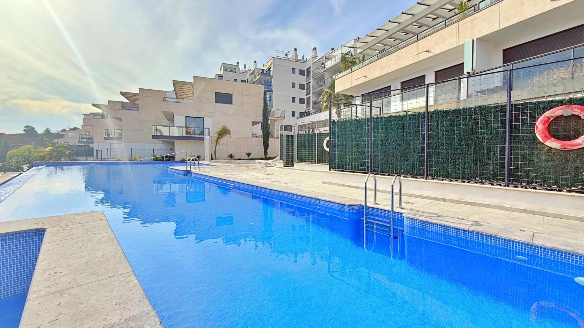 Penthouse w Alicante, Hiszpania 2 sypialnie, 87 mkw. nr 165915