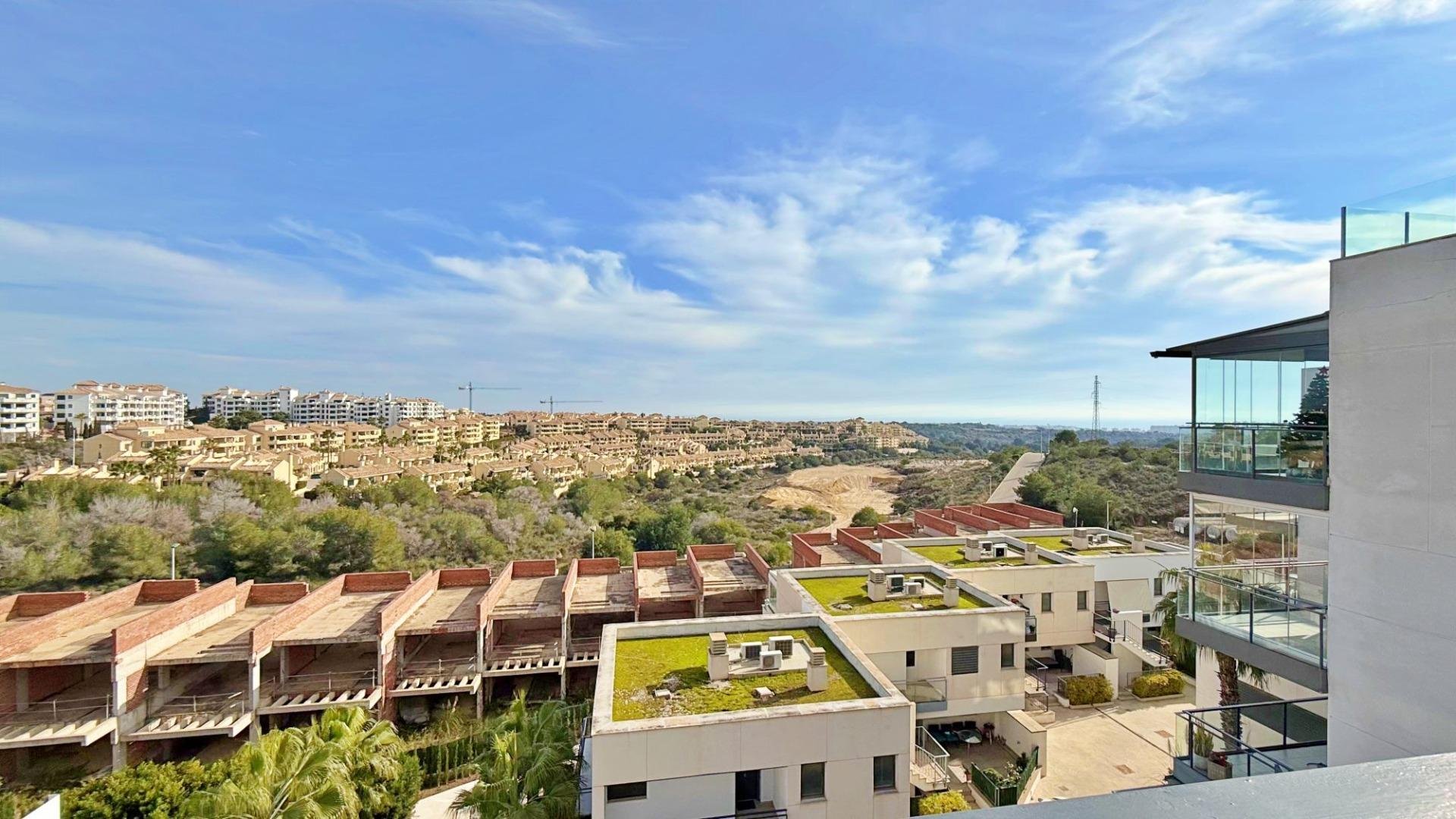 Penthouse w Alicante, Hiszpania 2 sypialnie, 87 mkw. nr 165915