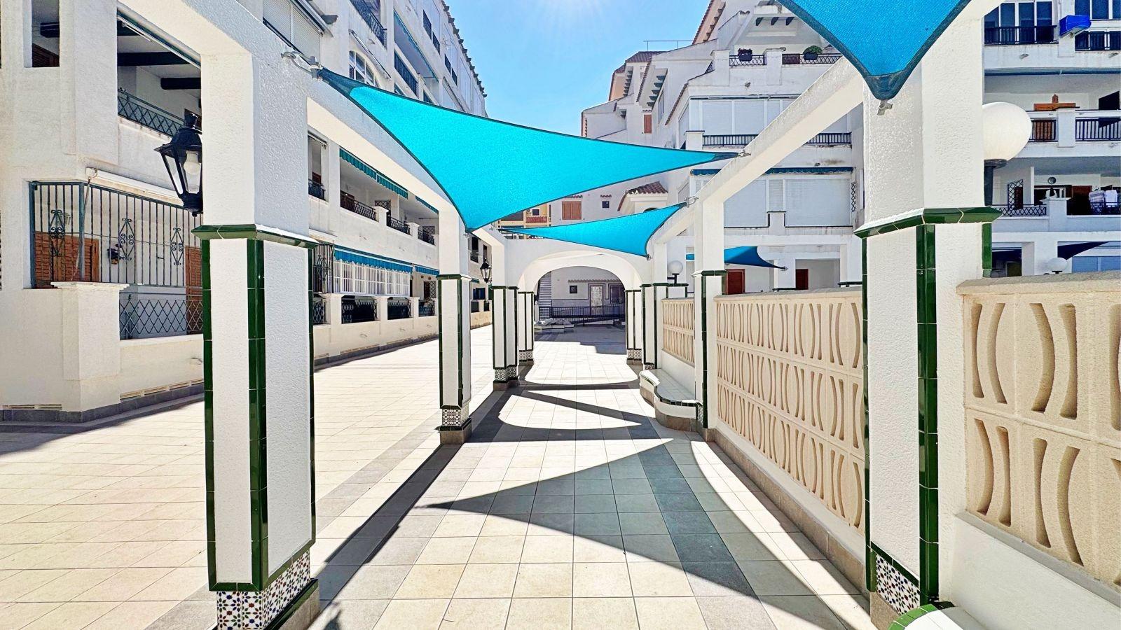 Lägenhet i Torrevieja, Alicante, Spanien 1 sovrum, 44.99 kvm. Nr. 165914