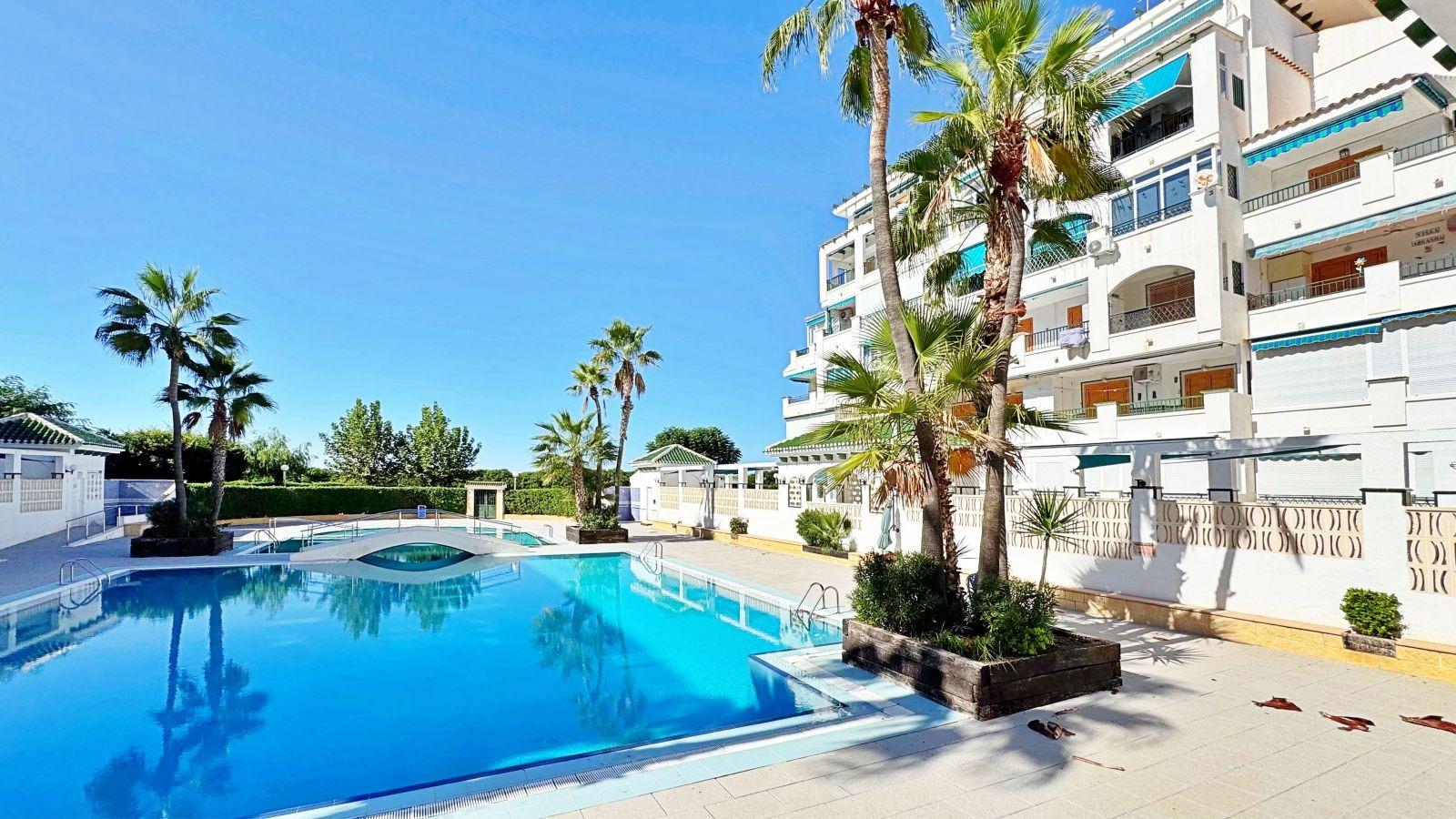Lägenhet i Torrevieja, Alicante, Spanien 1 sovrum, 44.99 kvm. Nr. 165914