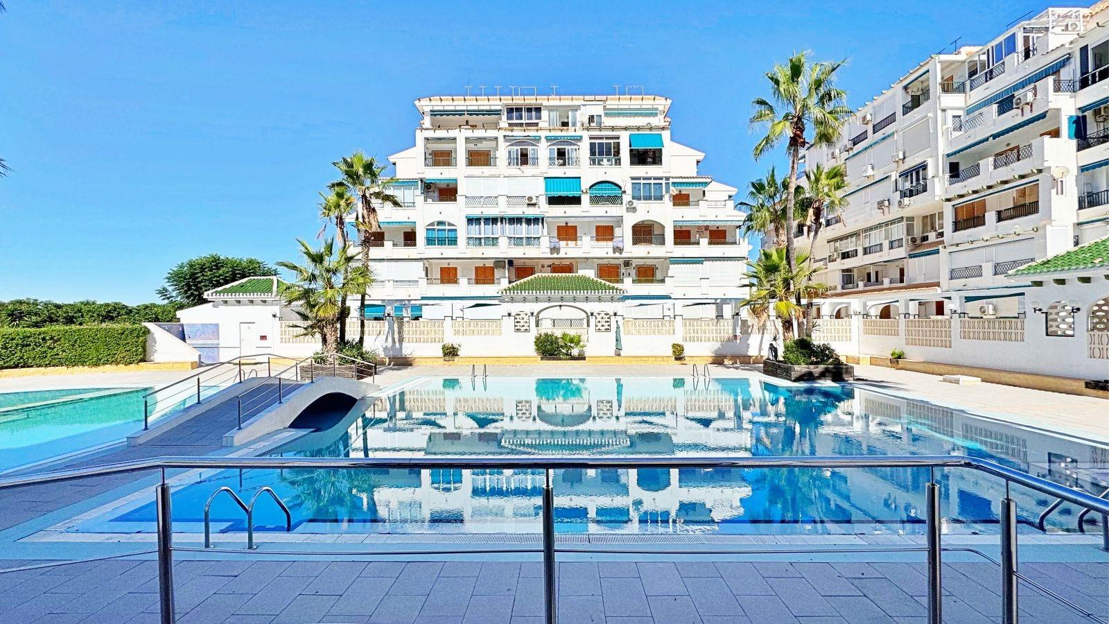 Lägenhet i Torrevieja, Alicante, Spanien 1 sovrum, 44.99 kvm. Nr. 165914
