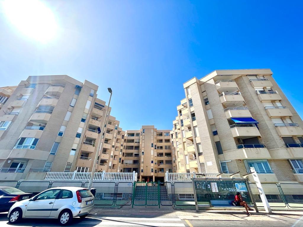 Penthouse in Torrevieja, Alicante, Spain 2 bedrooms, 80 sq.m. No. 165918