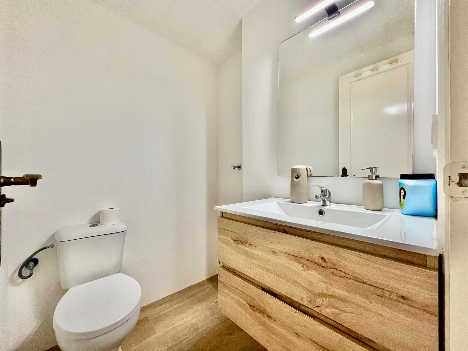 Penthouse in Torrevieja, Alicante, Spain 2 bedrooms, 80 sq.m. No. 165918