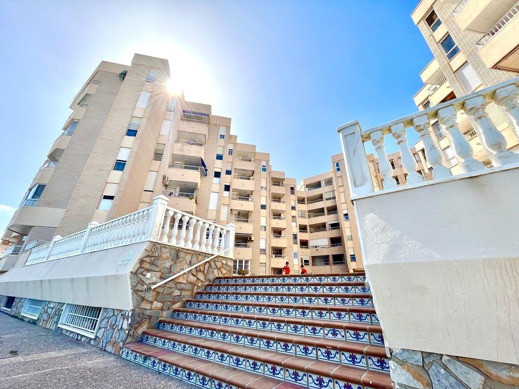 Penthouse in Torrevieja, Alicante, Spain 2 bedrooms, 80 sq.m. No. 165918