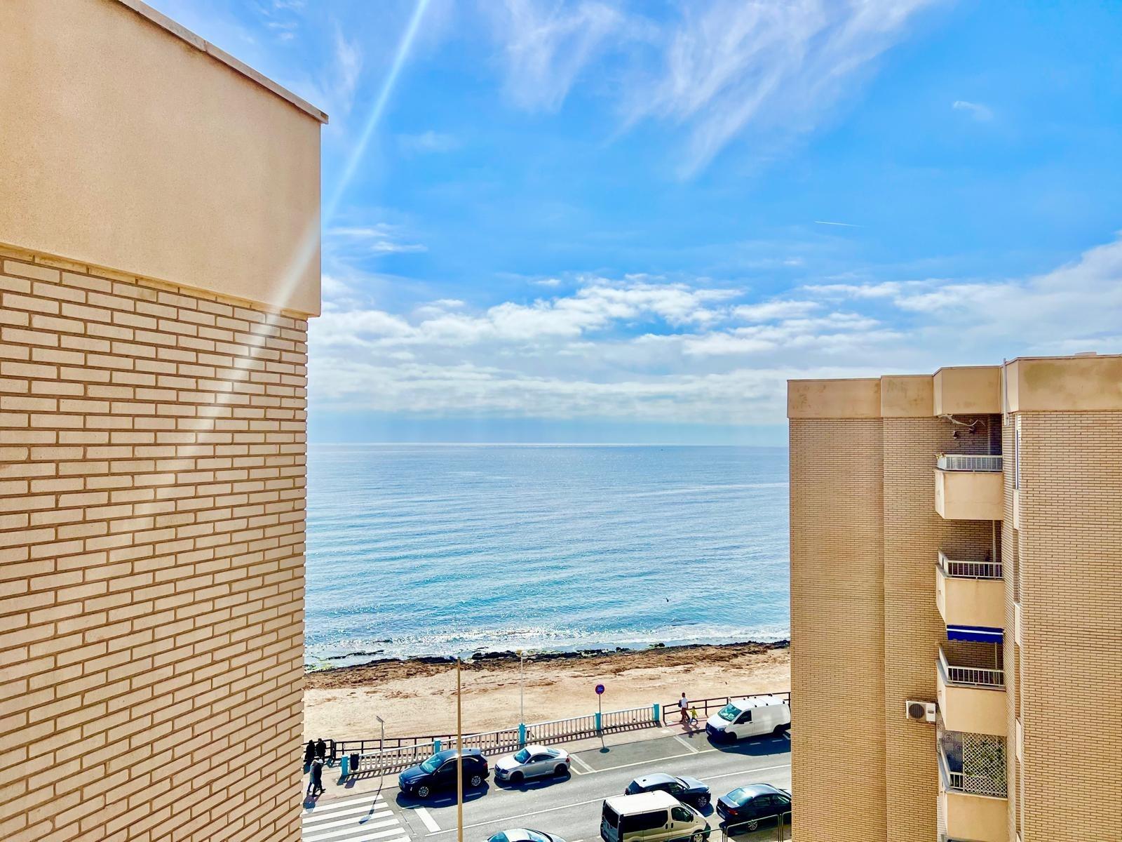 Penthouse in Torrevieja, Alicante, Spain 2 bedrooms, 80 sq.m. No. 165918