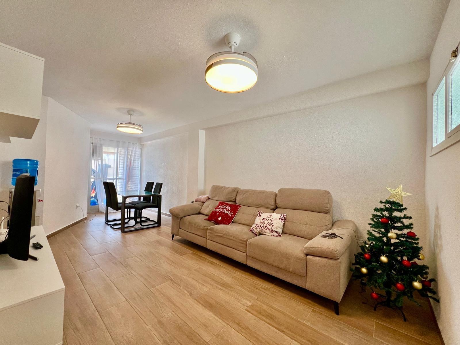 Penthouse in Torrevieja, Alicante, Spain 2 bedrooms, 80 sq.m. No. 165918