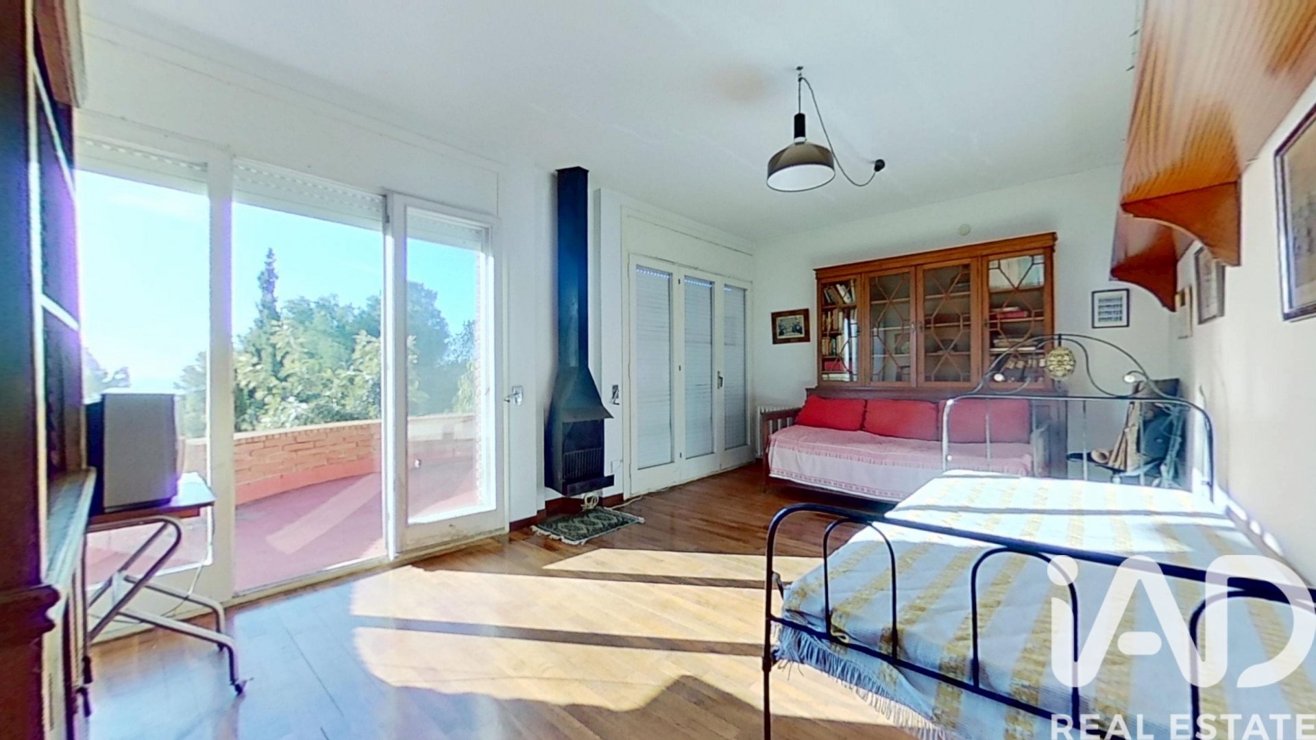 Hus i Tarragona, Spanien 9 sovrum, 429 kvm. Nr. 152407