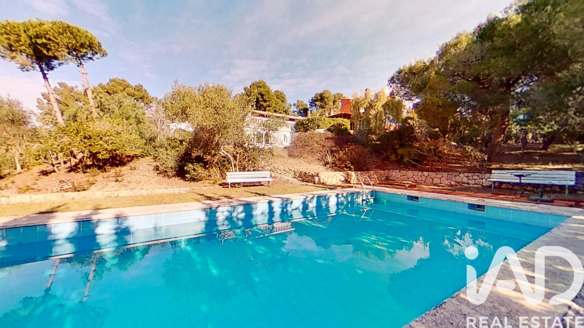 Hus i Tarragona, Spanien 9 sovrum, 429 kvm. Nr. 152407