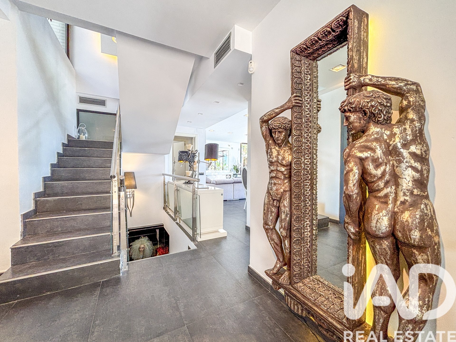 House à Sitges, Barcelona, Espagne 4 chambres, 326 m2 No. 152409