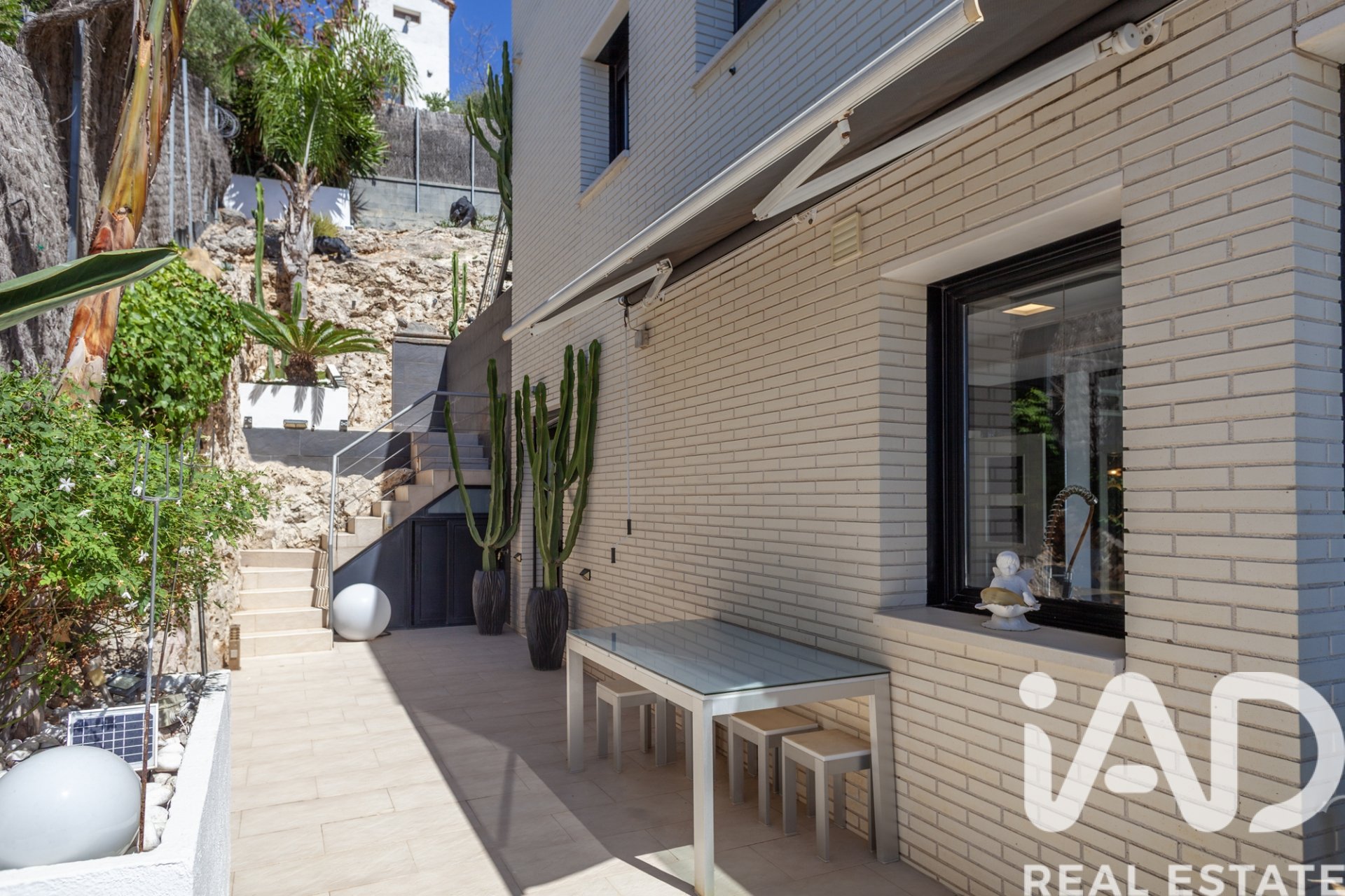 House à Sitges, Barcelona, Espagne 4 chambres, 326 m2 No. 152409
