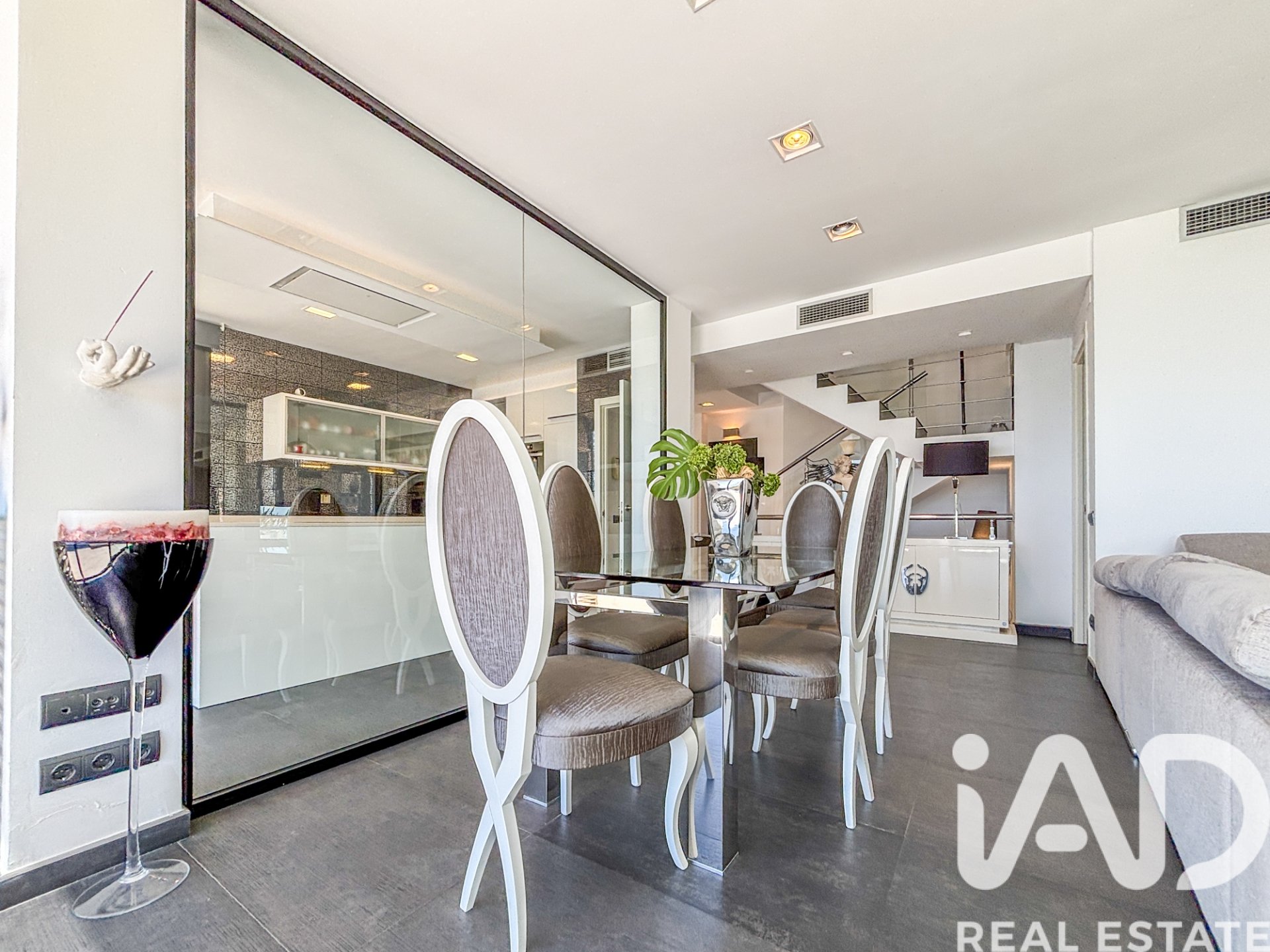 House à Sitges, Barcelona, Espagne 4 chambres, 326 m2 No. 152409
