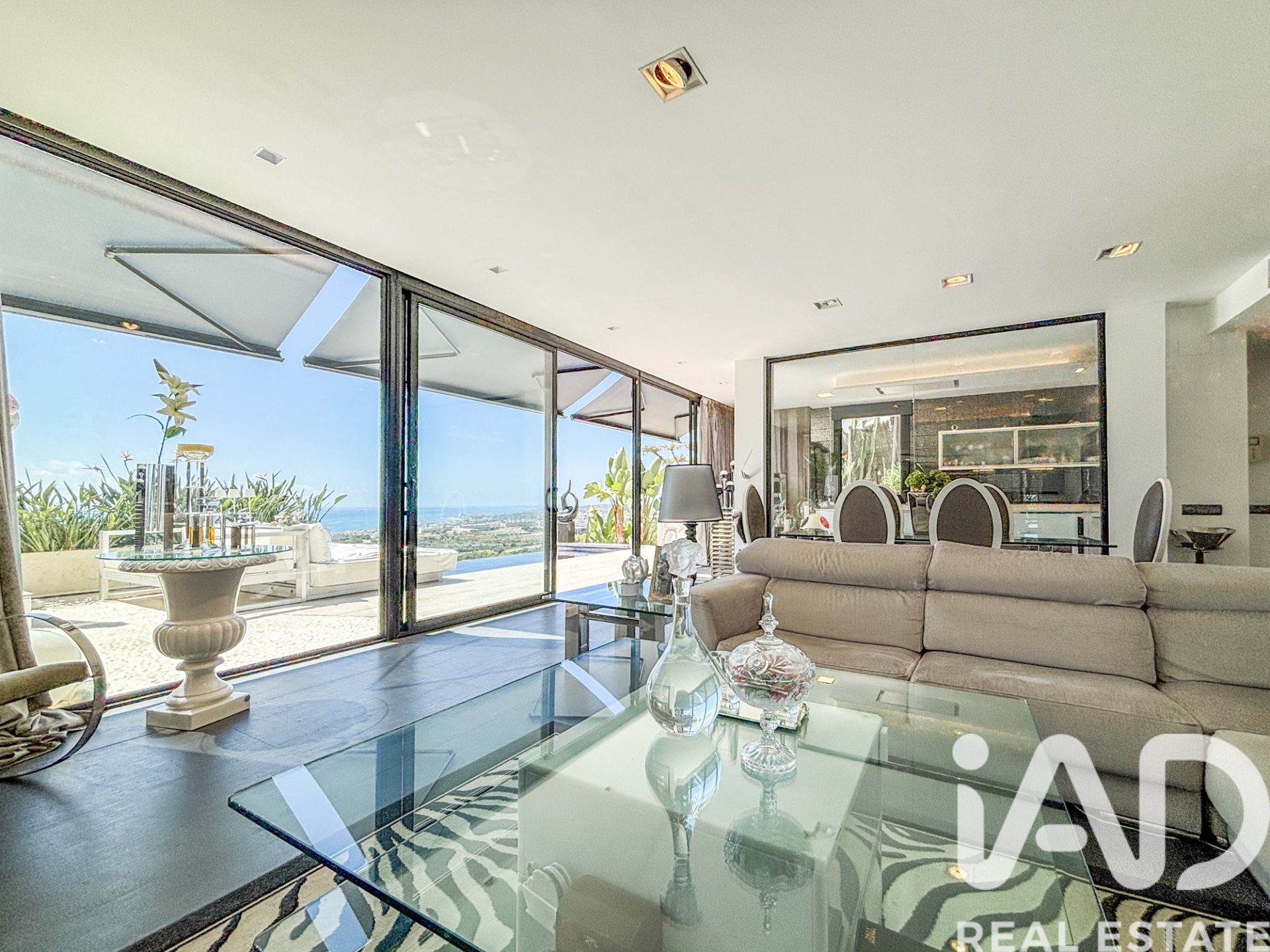 House à Sitges, Barcelona, Espagne 4 chambres, 326 m2 No. 152409