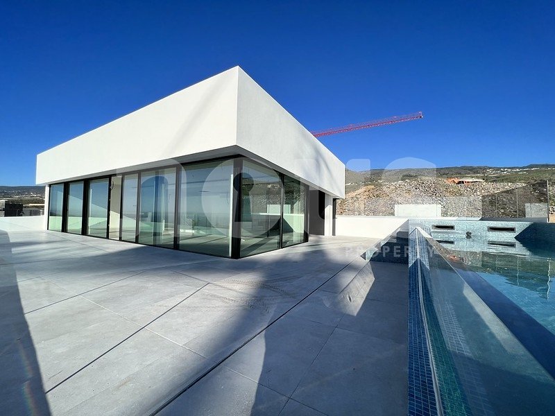 Villa i Abama, Tenerife, Spanien 3 sovrum, 330 kvm. Nr. 103057