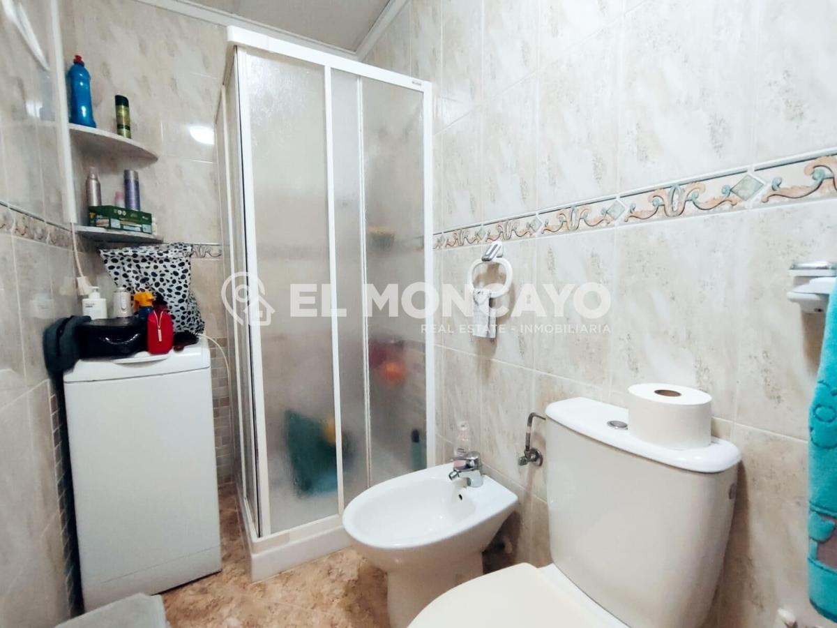 Apartment à Guardamar del Segura, Alicante, Espagne 2 chambres, 67 m2 No. 183775