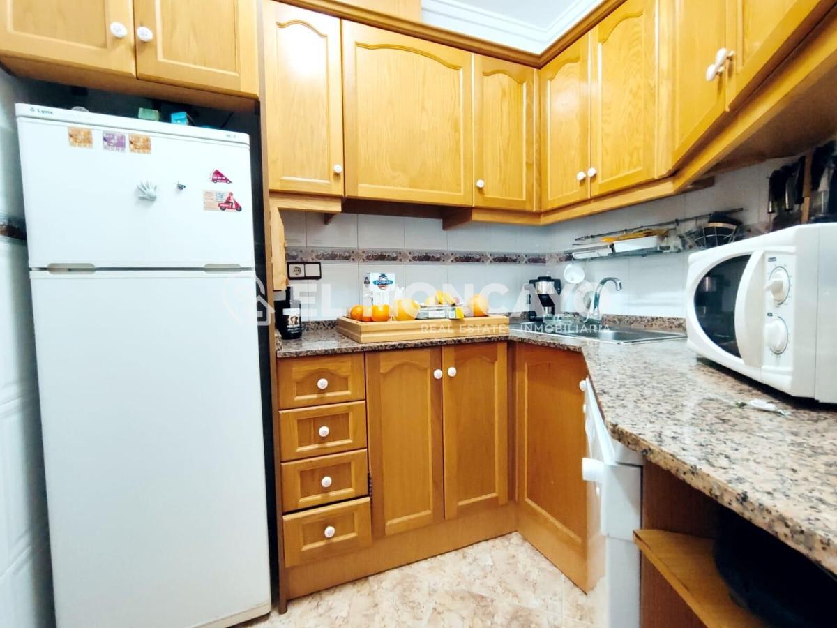 Apartment à Guardamar del Segura, Alicante, Espagne 2 chambres, 67 m2 No. 183775