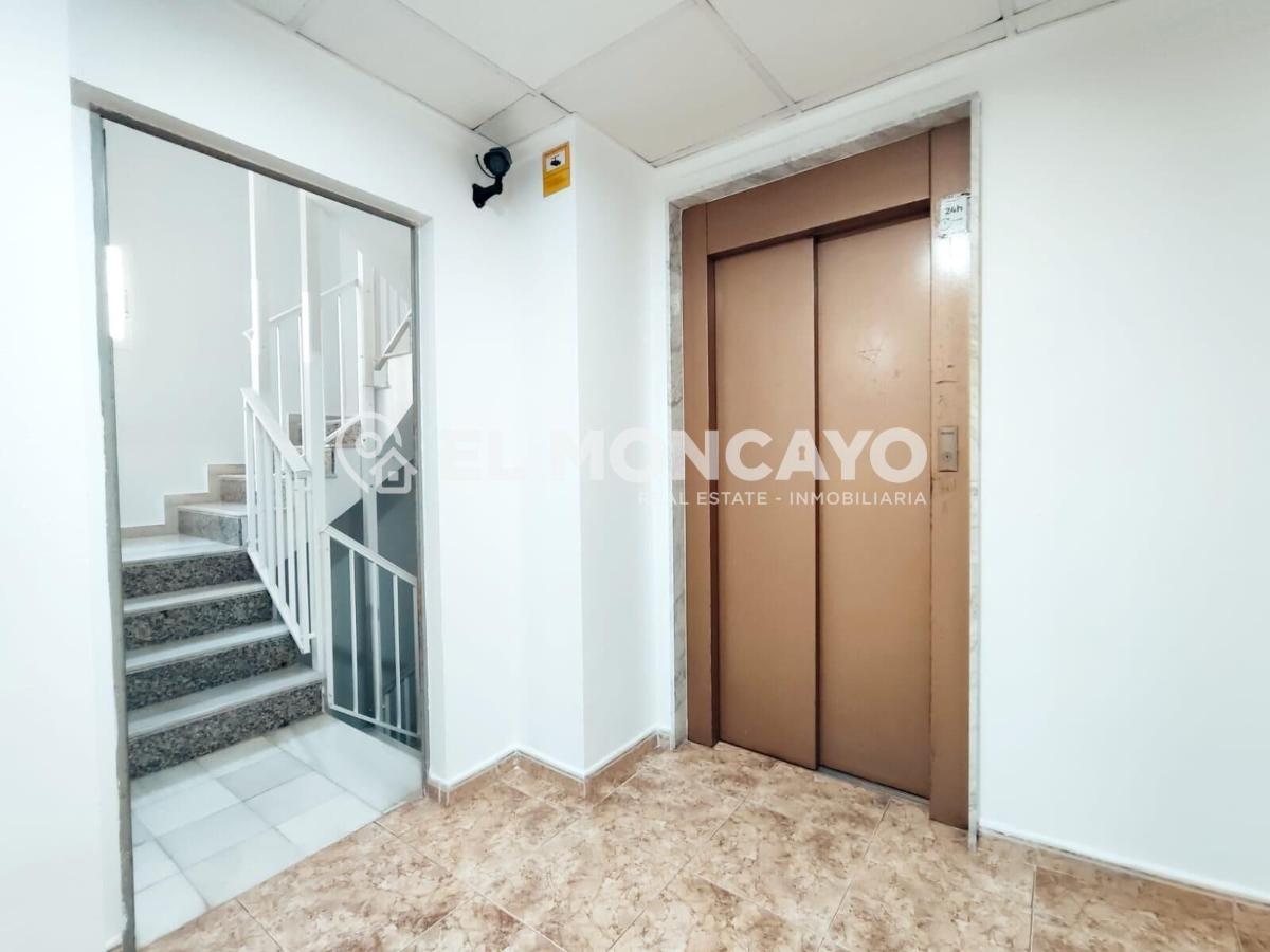 Apartment à Guardamar del Segura, Alicante, Espagne 2 chambres, 67 m2 No. 183775