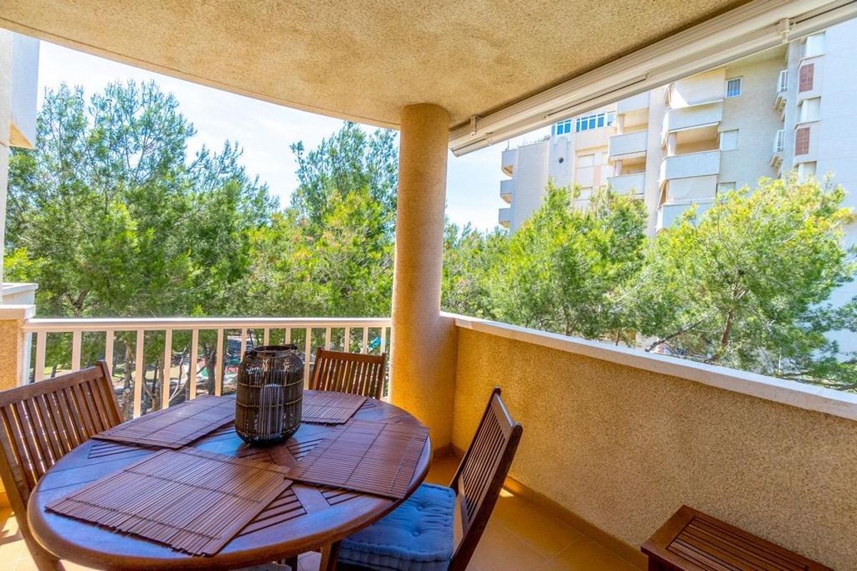 Apartment à Alicante, Espagne 2 chambres, 76 m2 No. 183771