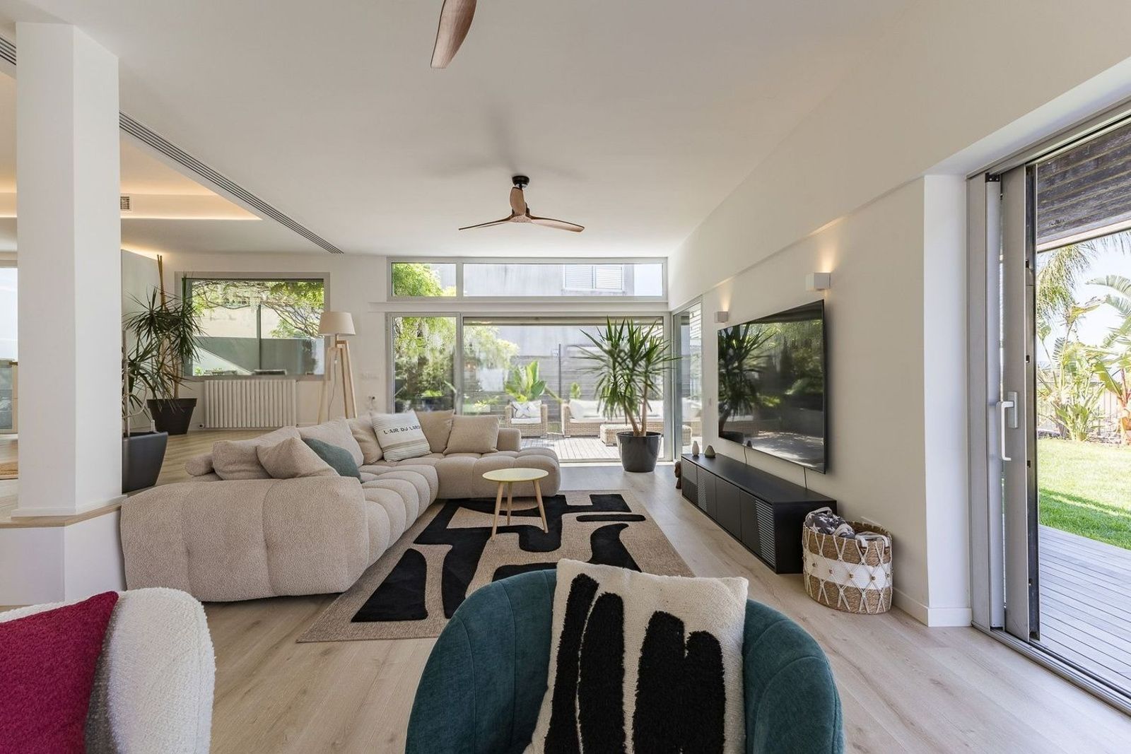 Māja Esplugues de Llobregat, Barcelona, Spānijā 5 istabas, 351 m2 Nr. 182595
