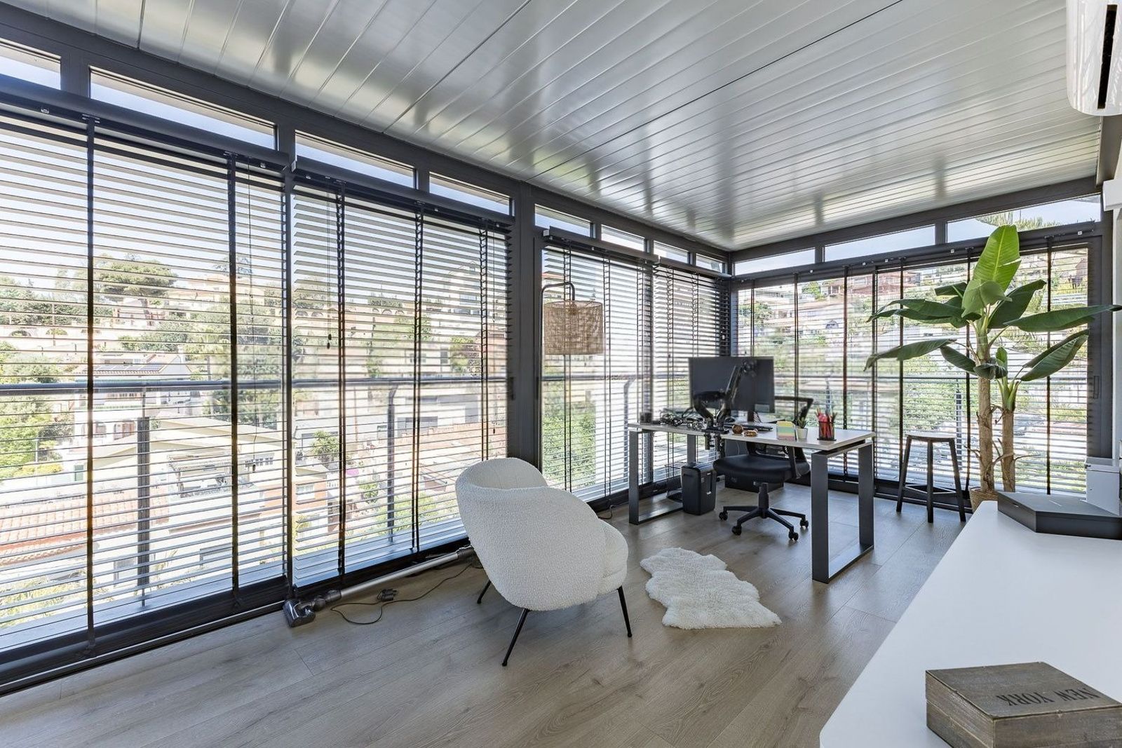 Māja Esplugues de Llobregat, Barcelona, Spānijā 5 istabas, 351 m2 Nr. 182595