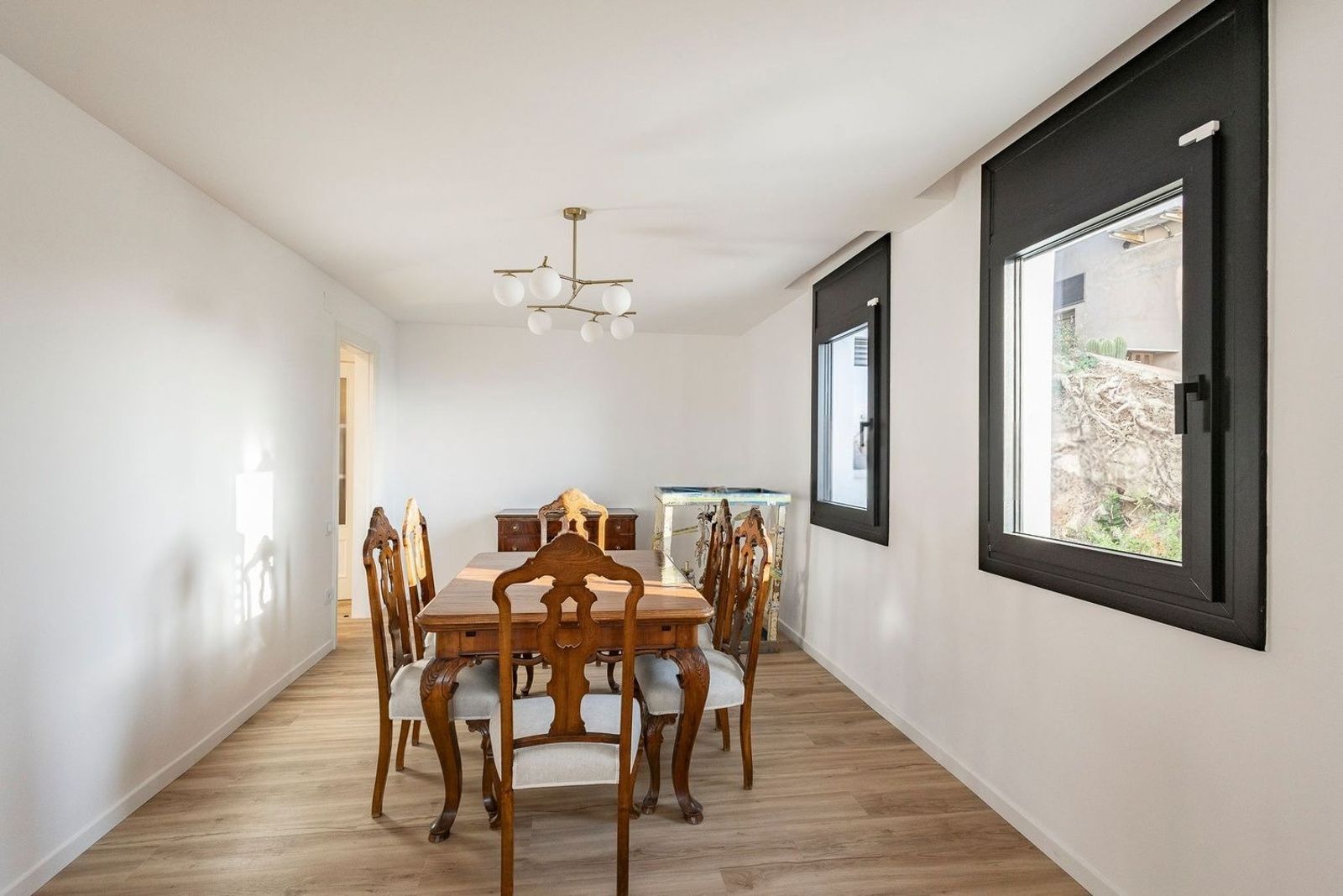 Māja Esplugues de Llobregat, Barcelona, Spānijā 7 istabas, 528 m2 Nr. 182593