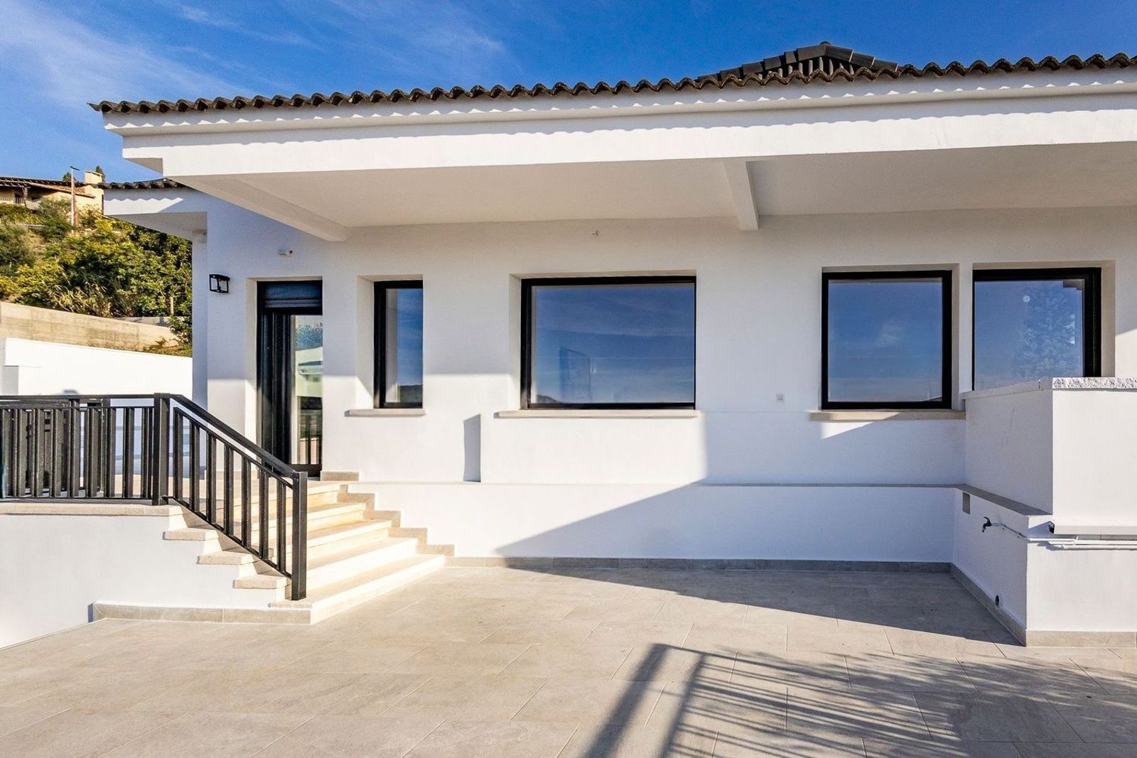 Māja Esplugues de Llobregat, Barcelona, Spānijā 7 istabas, 528 m2 Nr. 182593