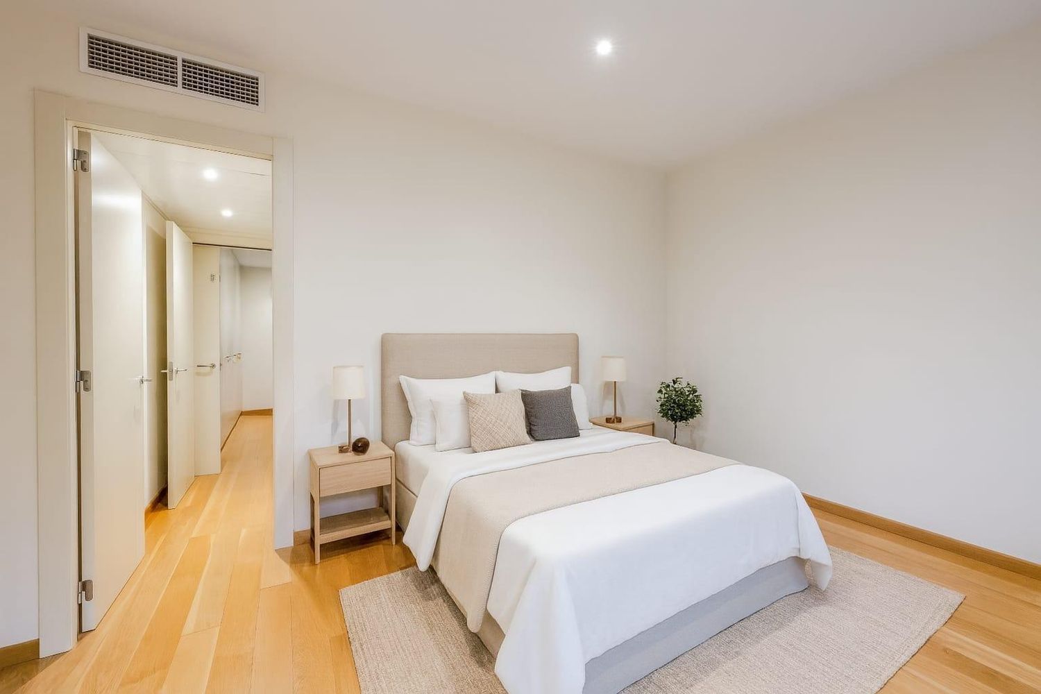 Māja Esplugues de Llobregat, Barcelona, Spānijā 5 istabas, 492 m2 Nr. 182594