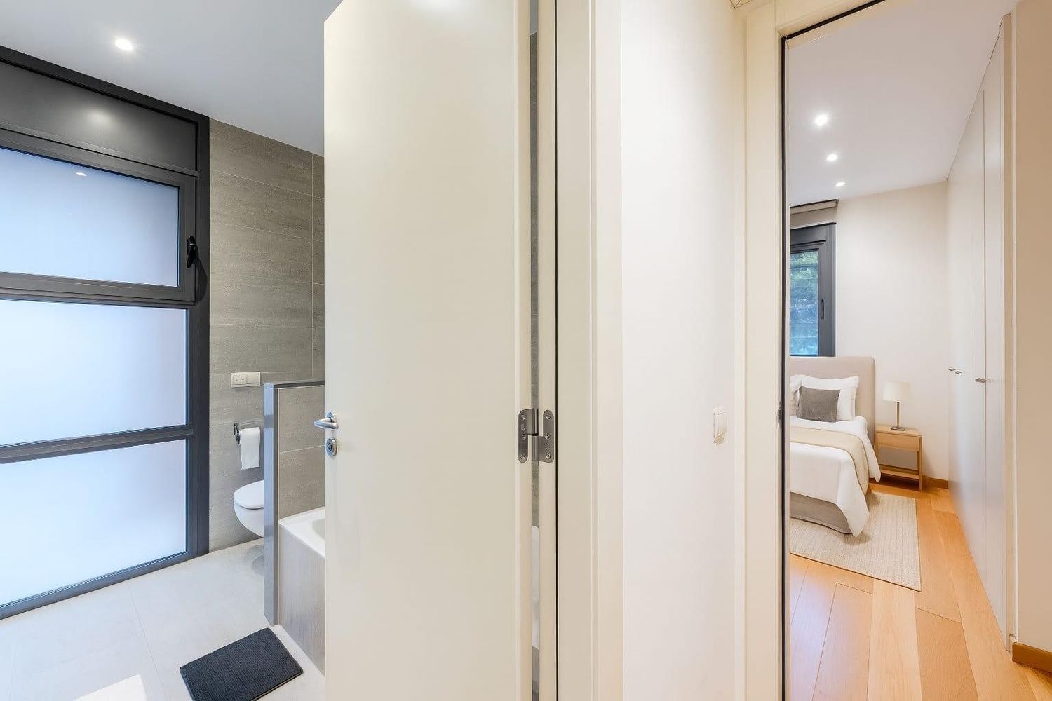 Māja Esplugues de Llobregat, Barcelona, Spānijā 5 istabas, 492 m2 Nr. 182594