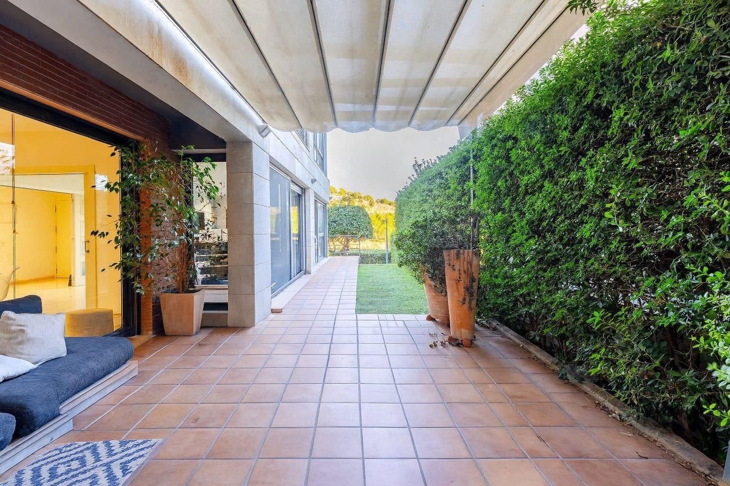 Māja Esplugues de Llobregat, Barcelona, Spānijā 5 istabas, 492 m2 Nr. 182594