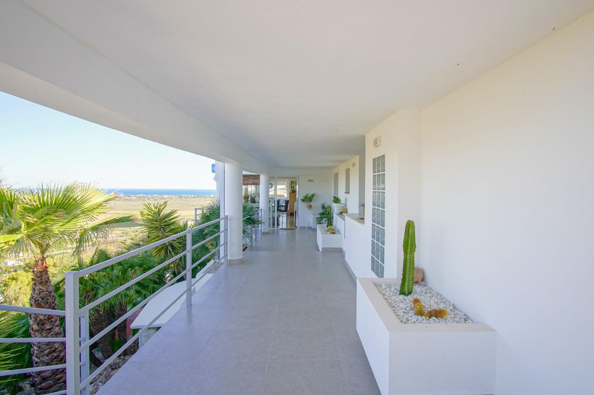 Villa a Pego, Alicante, Spagna 5 camere da letto, 400 mq. N° 149161