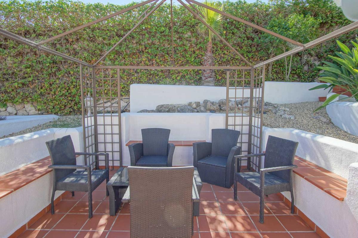 Villa a Pego, Alicante, Spagna 5 camere da letto, 400 mq. N° 149161