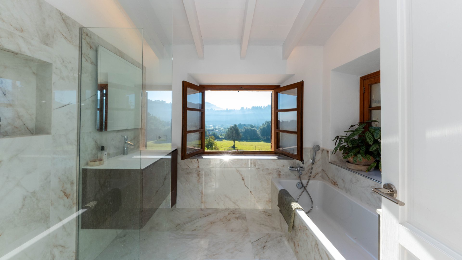 Finca Pollenca, Mallorca, Spānijā 6 istabas, 450 m2 Nr. 146486
