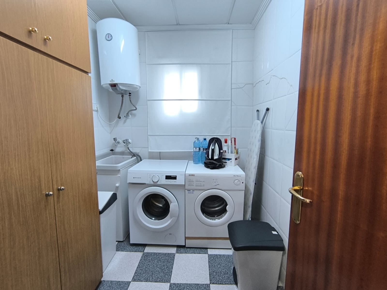 Villa i Sax, Alicante, Spanien 4 sovrum, 164 kvm. Nr. 152072